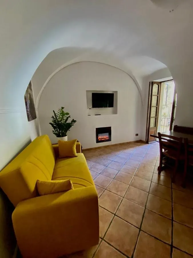 Apartment Il Meridiano Dolceacqua Italy